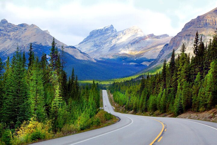 Scenic Kamloops Self Guided Audio Driving Tour to Lake Louise