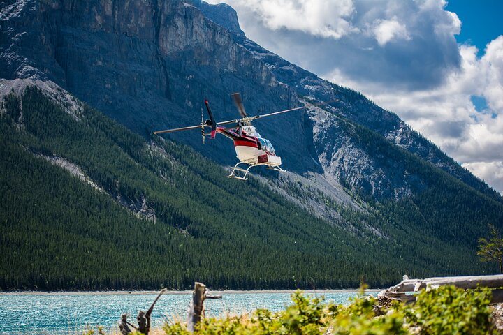 Scenic Kamloops Self Guided Audio Driving Tour to Lake Louise