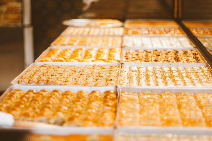 Local Food Tasting Tour Visiting 3 Islands from Istanbul