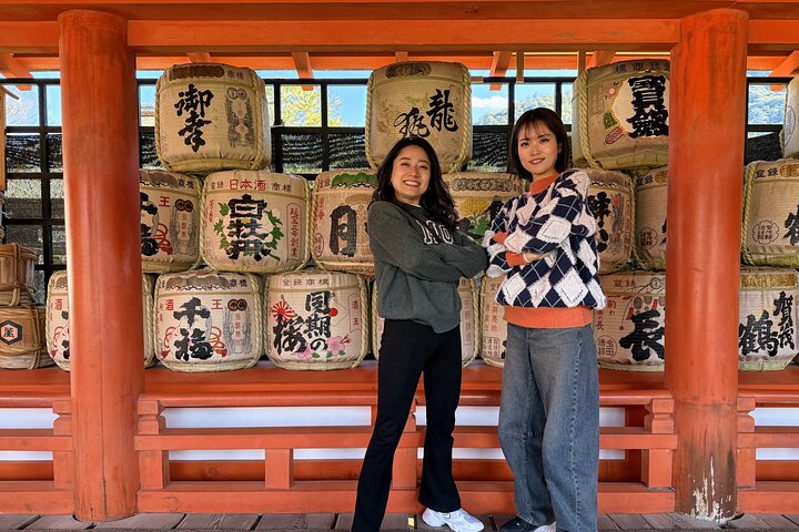 Peaceful Hiroshima & Miyajima UNESCO 1 Day Bus Tour