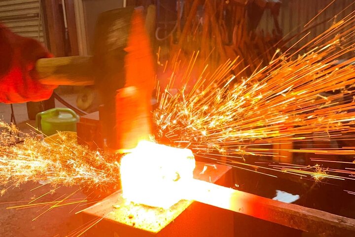 Make your own kitchen knife with a master blacksmith in Shimanto