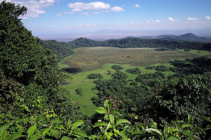 Walking Safari, Canoe & Game Drive – Arusha National Park