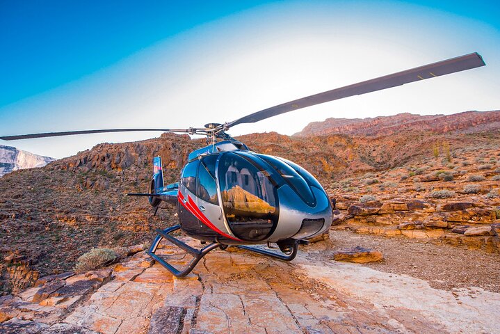 Grand Canyon Deluxe Helicopter Tour with Landing from Las Vegas