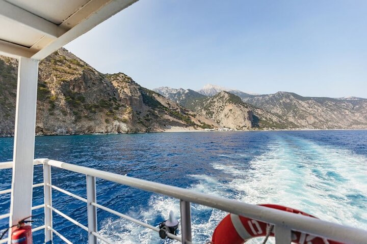 Crete : Samaria Easy way Gorge from Sfakia with Private Transfer