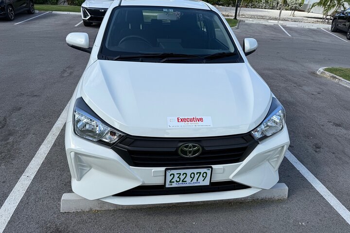 Owen Roberts to George Town Car Rental