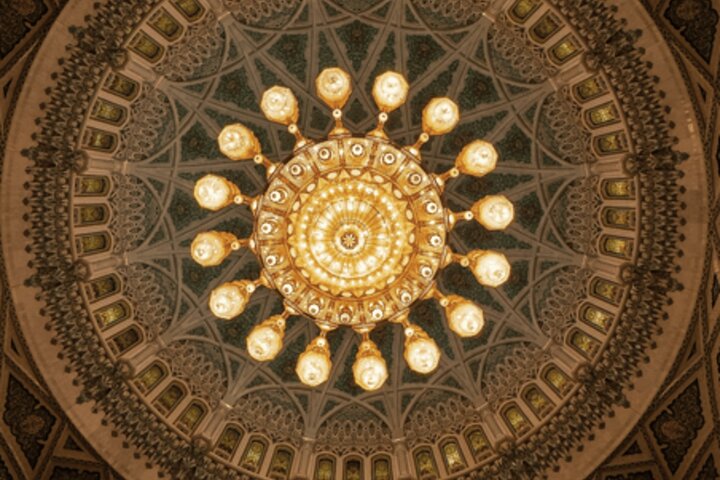 Private Muscat Highlights Tour: Culture, Coast & Old Souqs