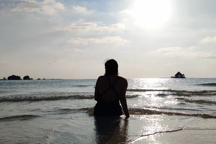 Malé Serenity Sandbank Snorkeling and Sundown Views