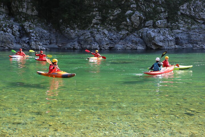 Iya Valley:Guided Kayaking Tour