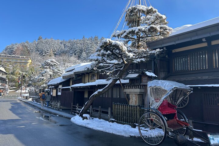 Takayama Half Day Tour (Private Guide)