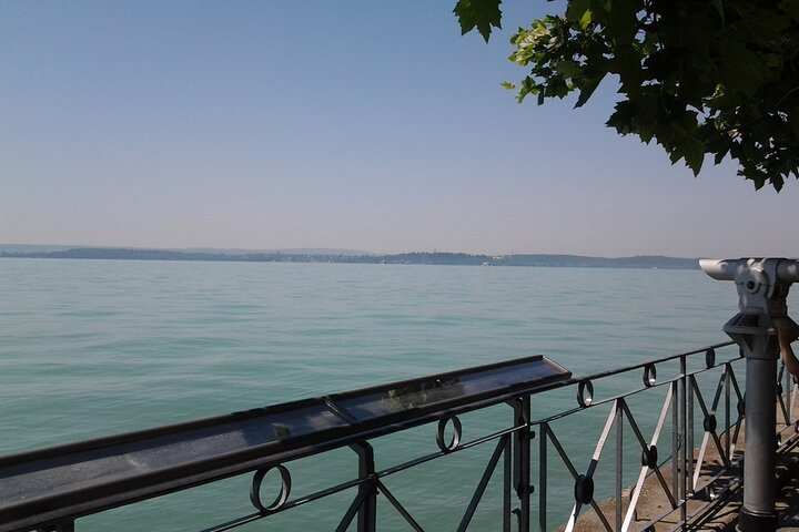 Meersburg Private guided tour with wine tasting