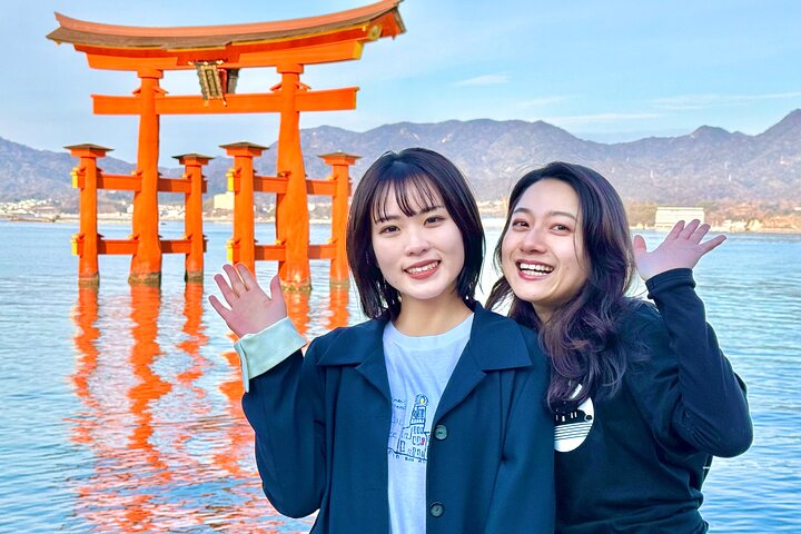 Peaceful Hiroshima & Miyajima UNESCO 1 Day Bus Tour