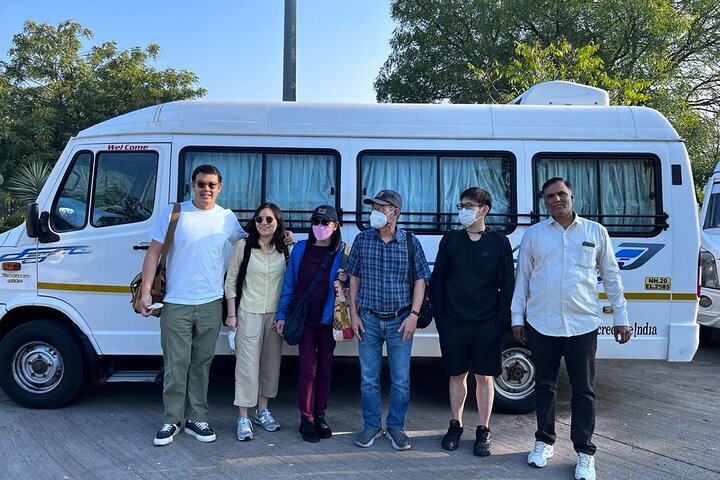 From Aurangabad to Ajanta Ellora Taxi – Best 2-Day Cab Tour
