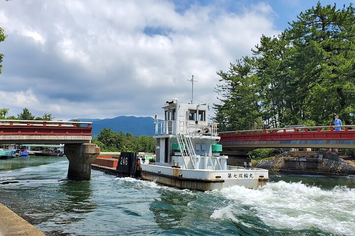 Amanohashidate & Ine Funaya Sightseeing Full Day Trip from Kyoto