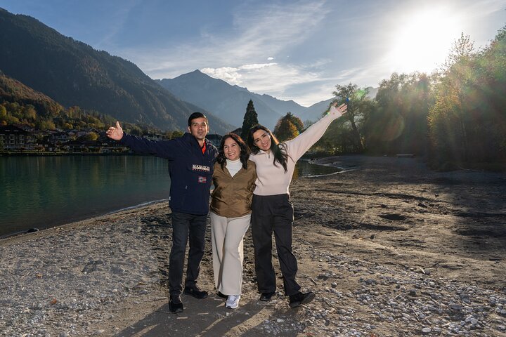 Phototour Private Photoshoot in Interlaken & Lake Brienz and Thun