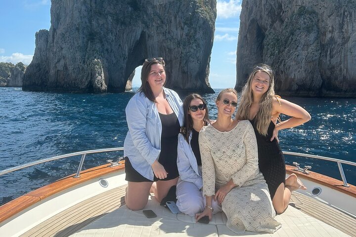 Capri Private Boat Tour from Sorrento, Capri or Positano