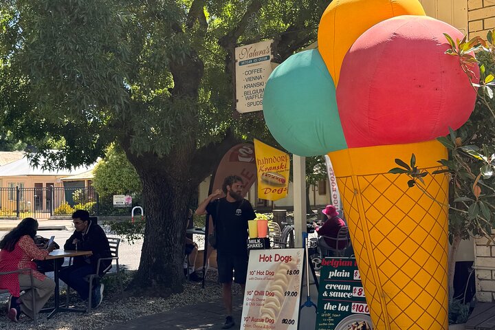 Experience Hahndorf & Barossa: Gourmet lunch, Wine, Beer & Treats