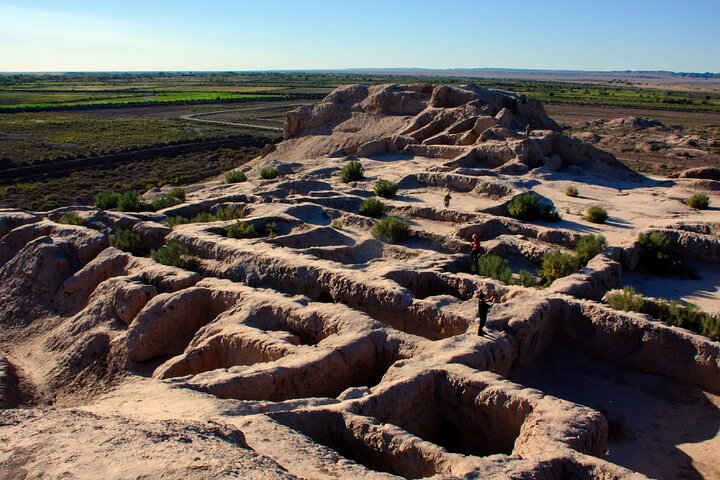 Khorezm Fortress and KyzylKum Desert Private Tour