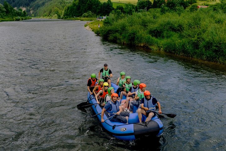 Rafting on Dunajec River