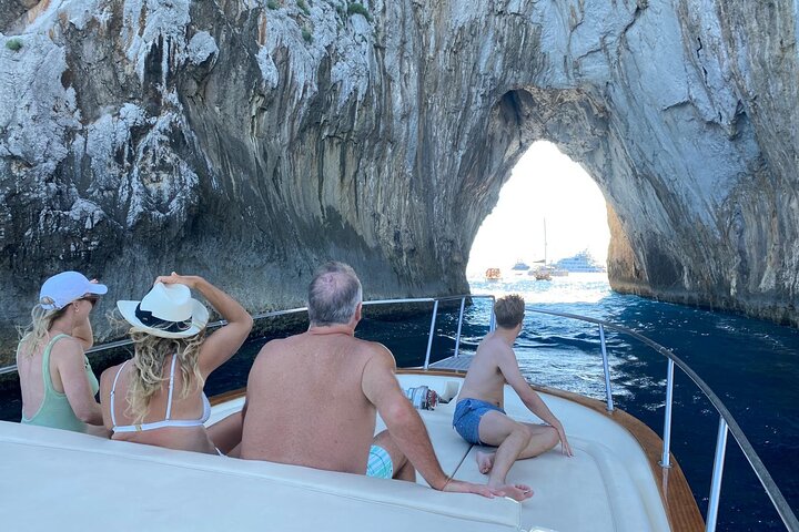 Capri-Positano Private Boat Tour from Sorrento,Positano or Capri