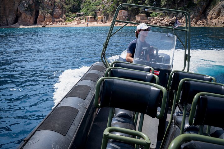 Check-out from Porto Scandola Girolata Capo-Rosso