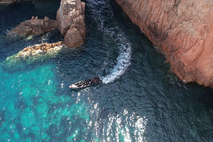 Check-out from Porto Scandola Girolata Capo-Rosso