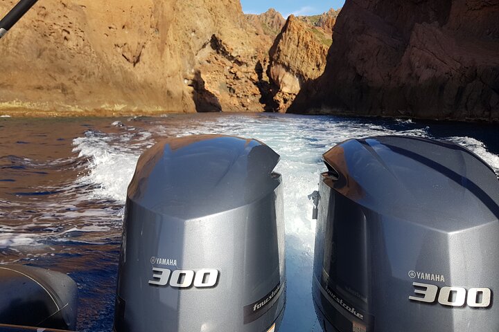 Check-out from Porto Scandola Girolata Capo-Rosso