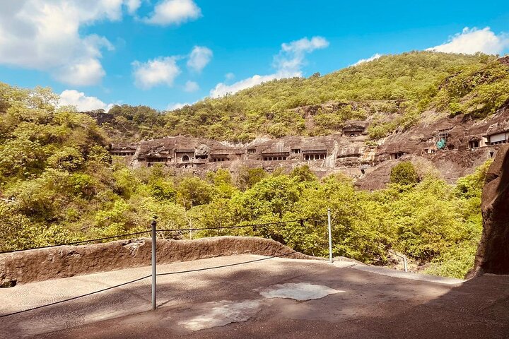 Skip-the-queue private Ajanta & Ellora 2-Day Tour