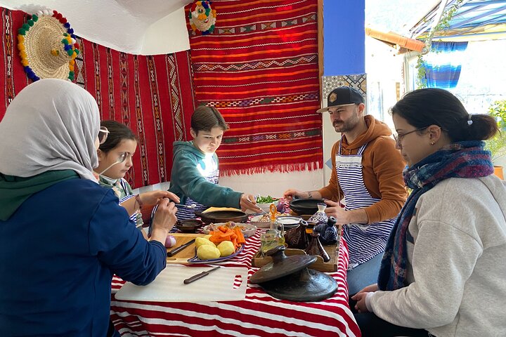 Moroccan Cooking Class with a Local Family & Market Visit