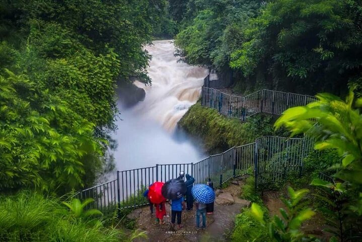 "Guided Exploration of 7 Iconic Natural & Spiritual Landmarks"