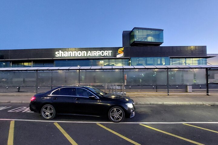 Kenmare to Shannon Airport Premium Car Service