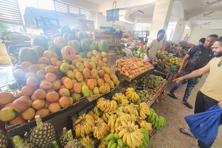Dar es Salaam: Half-Day City Tour with Transfers