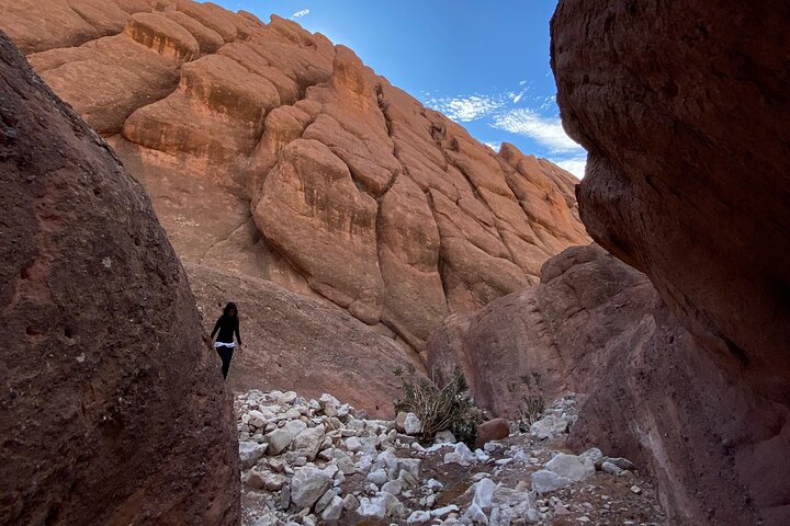 Private Hike to Monkey Fingers Canyon