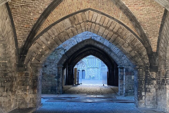 Hidden Ypres: A Self-Guided Audio Tour
