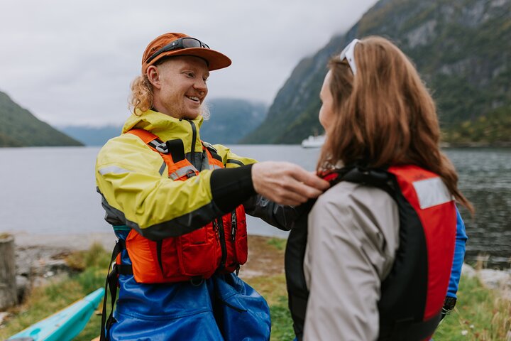 Kayak Tour with Waterfall Views in Geiranger