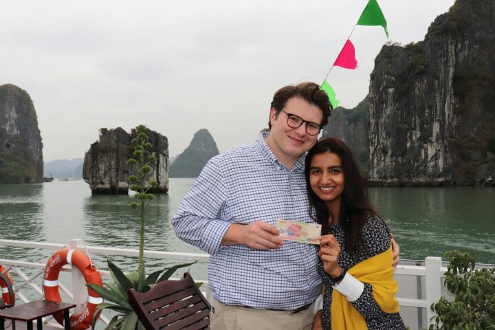 Explore 04 Hours Halong Bay Day Cruise Shore Excursion