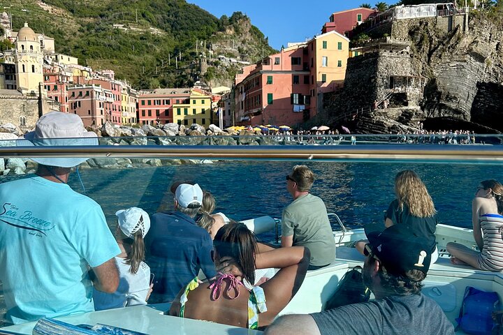 Cinque Terre Boat Tours Experience