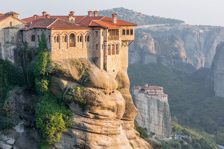 Meteora Tour from Volos