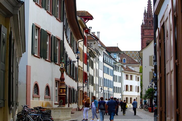 Basel Private & Small Group City Tour: Highlights And Hidden Gems