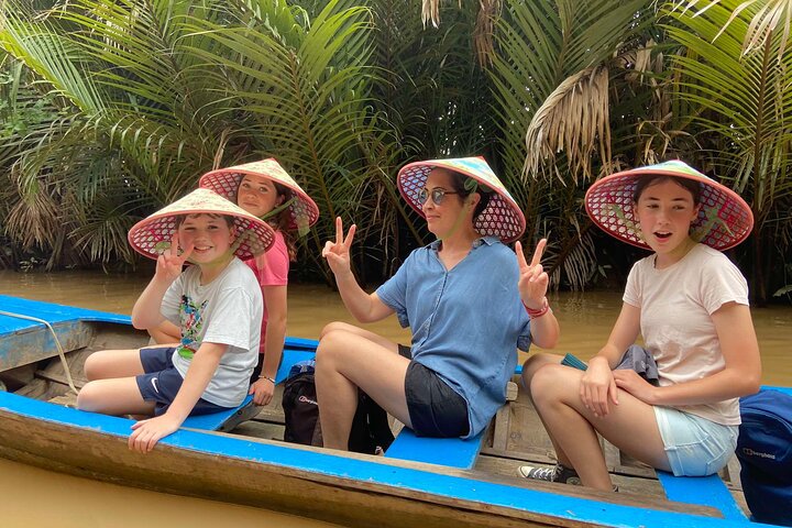 Cu Chi Tunnels and Mekong Delta VIP Tour by Limousine