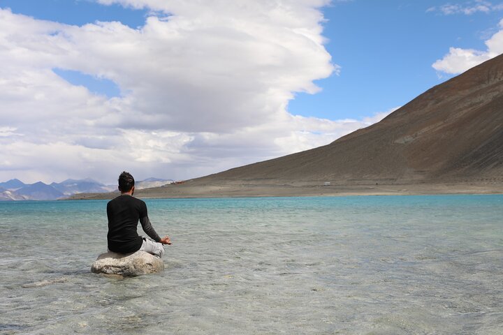 Pangong Lake Day Trip From Leh