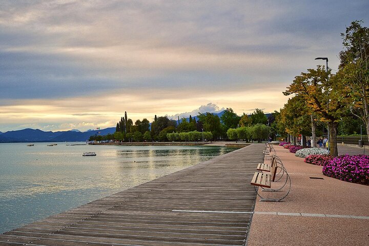 Explore Vevey in 60 minutes with a Local