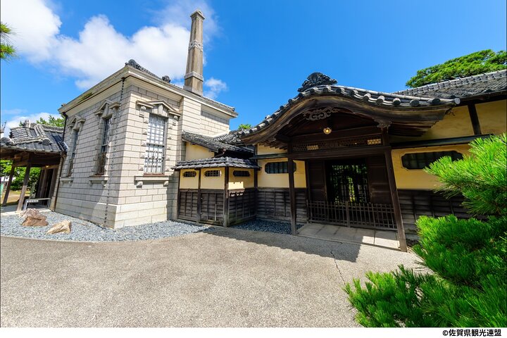 Footsteps through Karatsu: From Samurai Castles to Ceramics
