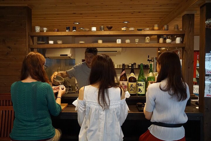 Footsteps through Karatsu: From Samurai Castles to Ceramics