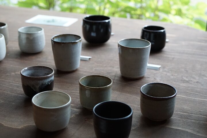Footsteps through Karatsu: From Samurai Castles to Ceramics