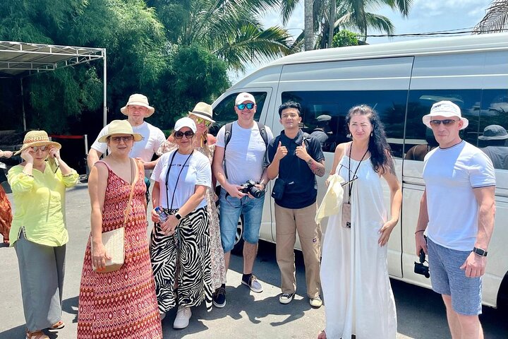 Ubud: Waterfall, Temple & Rice Terrace All-Inclusive Private Tour