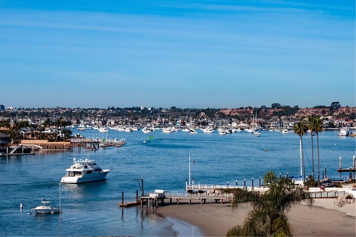 Electric Boat Rental in Newport Beach for Up to 12 People