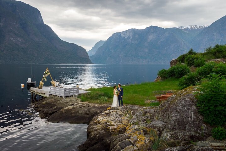 Private Adventure Elopement in Aurlandsfjord