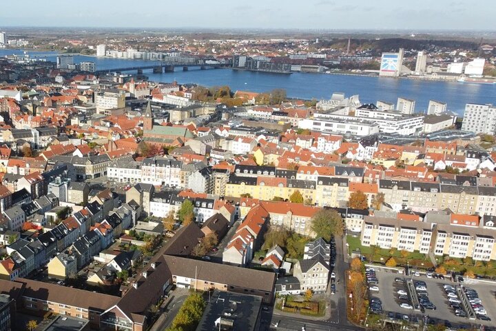 Explore Aalborg in 60 minutes with a Local