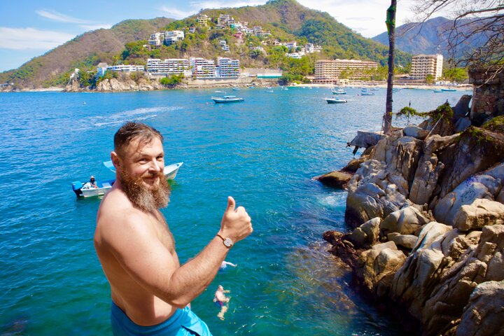 Los Arcos 5 islands Snorkeling Cliff Jumping and Hidden Beach