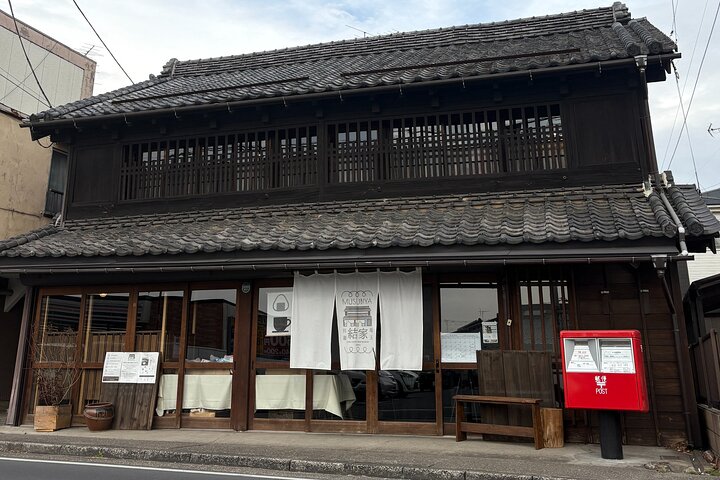 Little EDO Sushi Making workshop in Kawagoe
